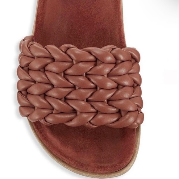 CHLOE RED BRAIDED LEATHER SLIDES - Picture 10 of 13